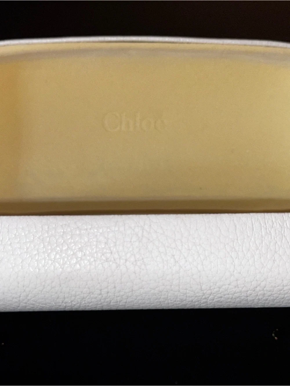 Chloé White Clamshell Sunglasses Case - Leather with Brass Nameplate